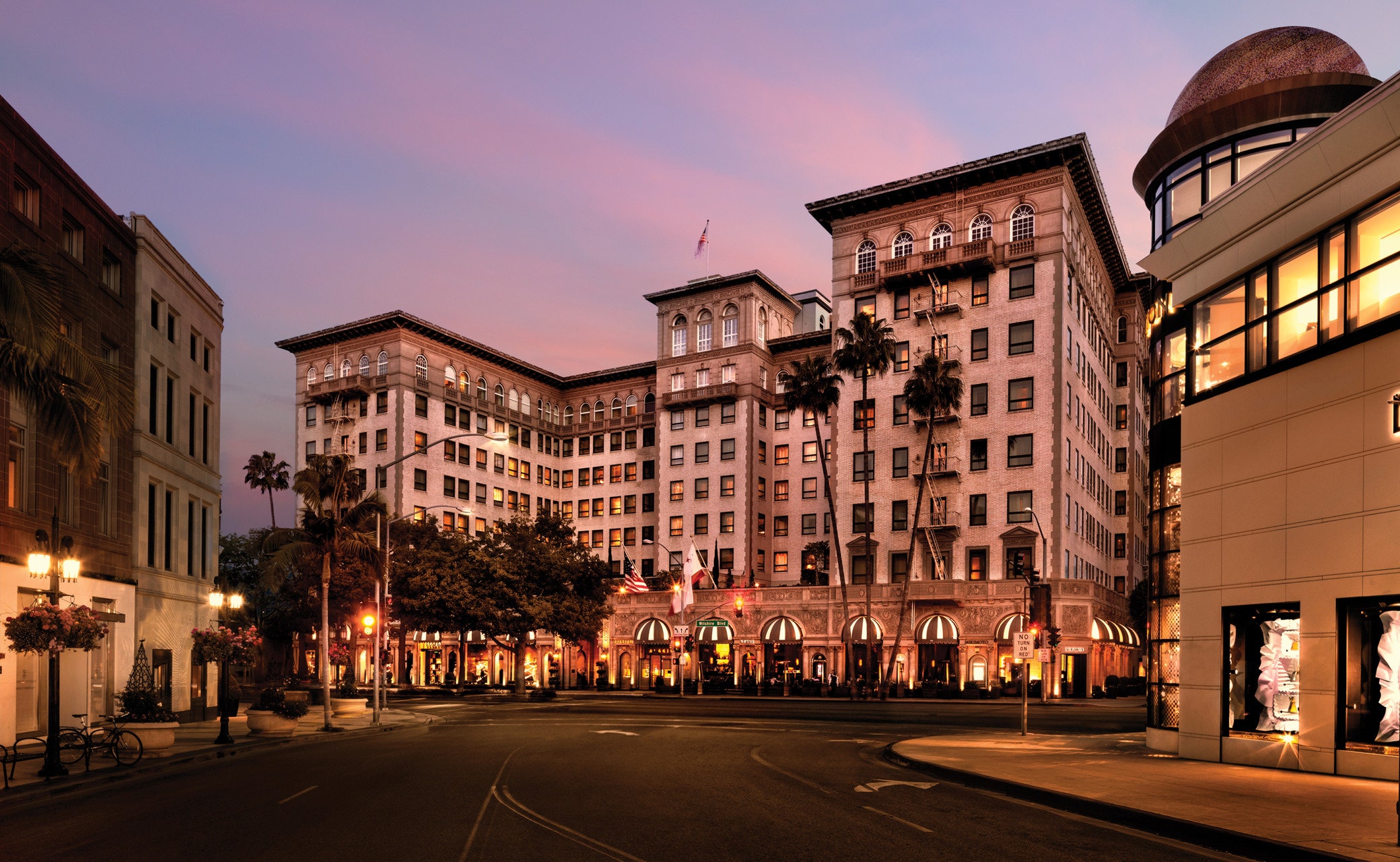 6 Chic LA Hotels Glamorous Stays Await